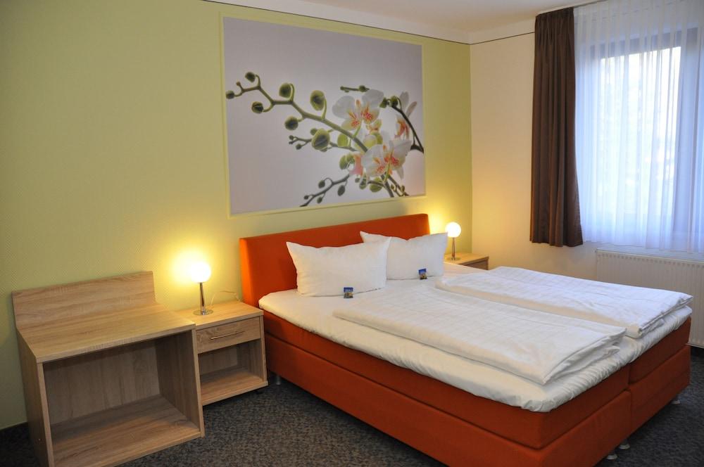 Landhotel Karrenberg Kirchberg an der Jagst المظهر الخارجي الصورة