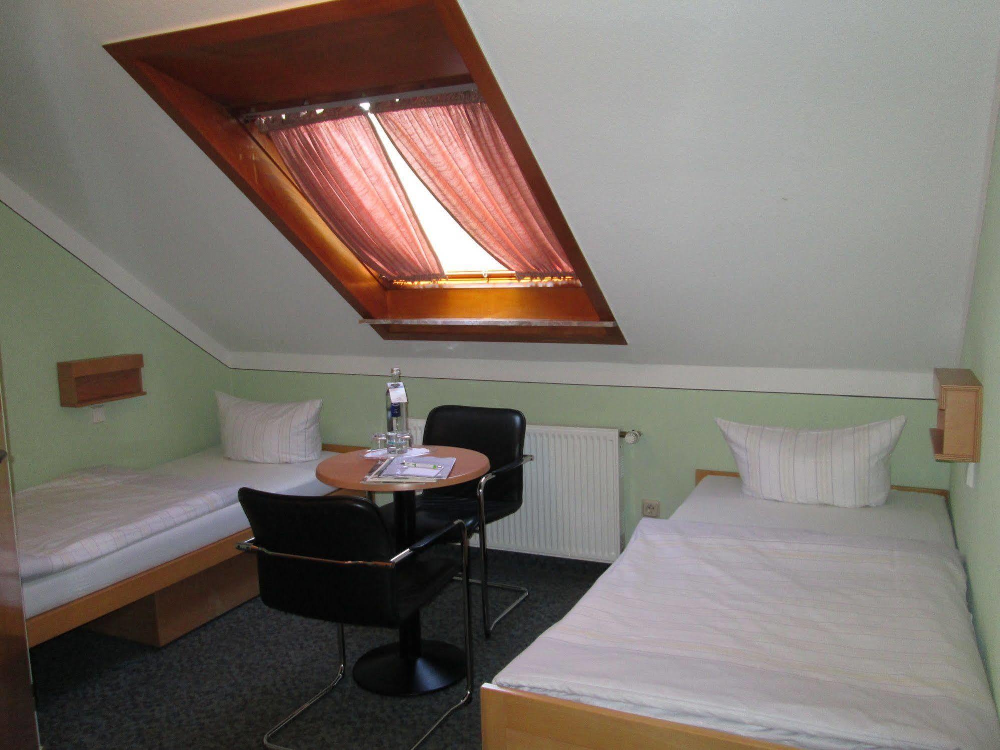 Landhotel Karrenberg Kirchberg an der Jagst المظهر الخارجي الصورة